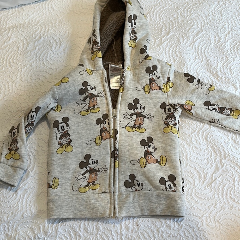 Mickey Mouse Disney fleece Sherpa lined hooded sweatshirt 3T hoodie jacket